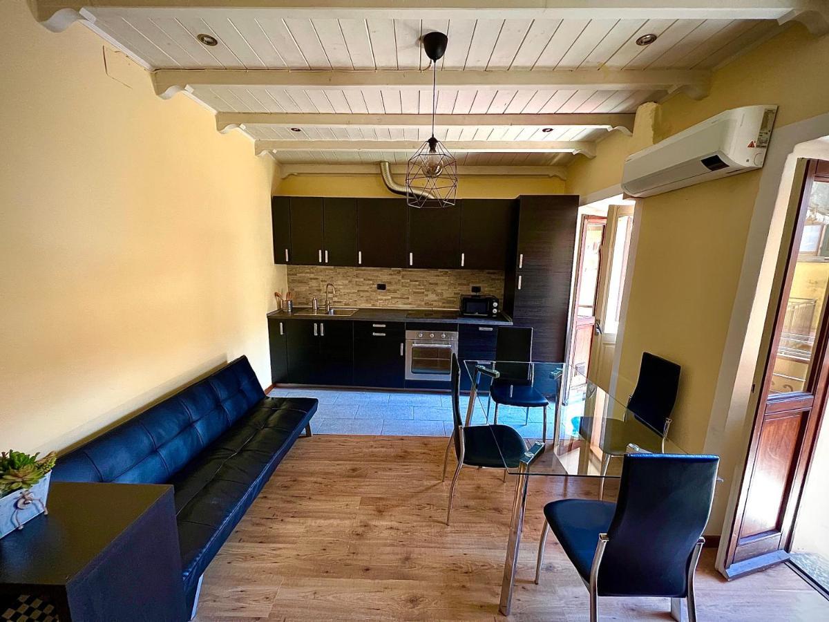 La Verbanella Apartment แวร์บาเนีย ภายนอก รูปภาพ