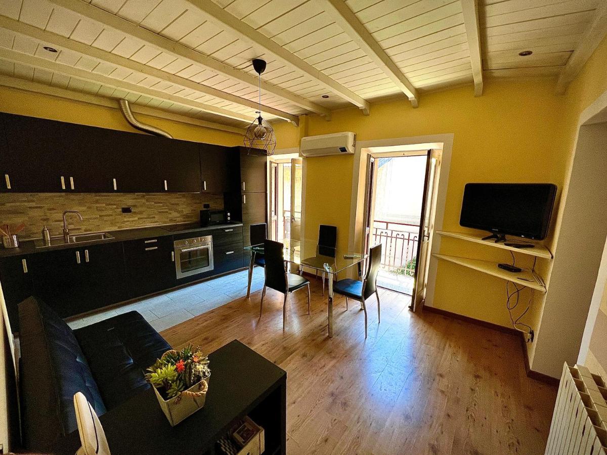 La Verbanella Apartment แวร์บาเนีย ภายนอก รูปภาพ